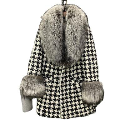 China 2021 New Arrival Luxury Breathable Wool Coats Women Real Cashmere Fox Woolen Fur Coat for sale