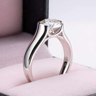 China Wholesale FASHIONABLE Simple Moissanite Jewelry 2ct Temperament 925 Sterling Silver 18k Gold Plated Engagement Moissanite Diamond Ring for sale