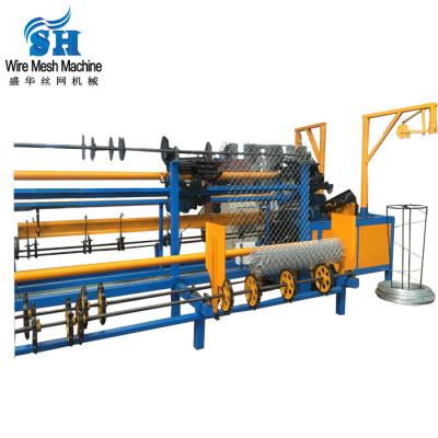 China gold machinery chains wire mesh fence making machine 120 square meters for sale