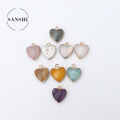 China Factory Wholesale CLASSIC Heart Mini Pendant Gold Plating Small Pendant Women Jewelry for sale