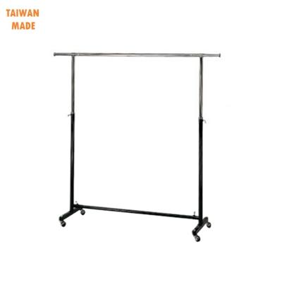 China Easy To Move Retail Apparel Luxury Clothes Show Racks Clothes Display Rack for sale