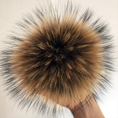 China 100% Natural Artificial Fox Fur Pompom Raccoon Fur Pom Pom For Hat DIY Beanies Fur Pompoms For Bags Scarf Accessories for sale