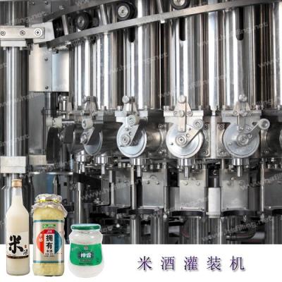 China Embotelladora de acero inoxidable del licor de la botella de cristal de la máquina de rellenar del alcohol de 12000bph 200ml en venta