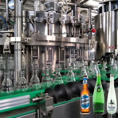 China Embotelladora del licor de la máquina de la máquina de embotellado de la bebida que capsula alcohólica 10000BPH en venta