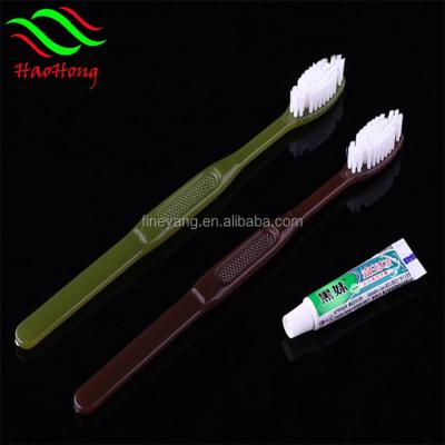 China Disposable Mini Toothbrush With Paste Hotel Hot Sale High Quality Disposable Toothbrush for sale