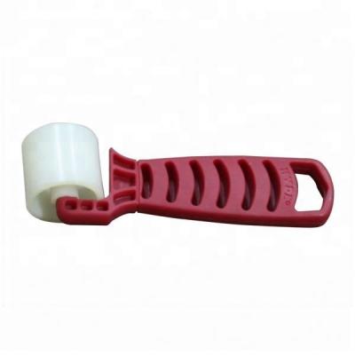 China Plastic Wallpaper Roller Decorate Tool / Custom Plastic Injection Parts HC-P-P2013056 for sale