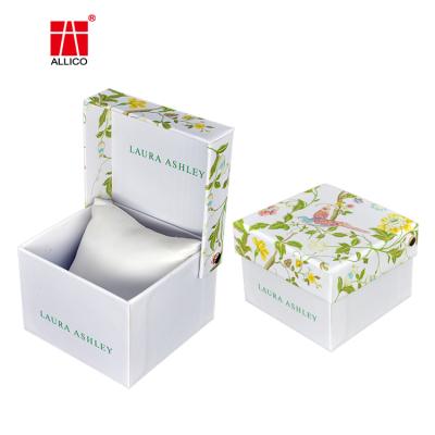 China Custom Printed Recyclable Logo Clamshell Gift Box Fashion Watch Paper Packaging Box for sale