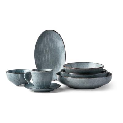 China Sustainable Hot Selling Eco Friendly Product Party Holiday Tableware Set For Home for sale