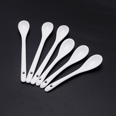 China Viable Different Size Porcelain Ceramic Coffee Spoons for Ice Cream, Dessert 6-Inch Pure White Mini Porcelain Coffee Spoons for sale