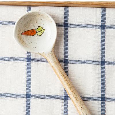 China Customized Handmade Fully Glazed Coarse Support Spoon Sustainable Ceramic 16cm for sale