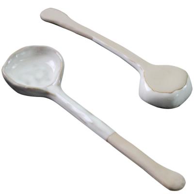 China Hand Made 15cm 16cm 17cm 20cm Long Durabal OEM Stainable Half Glazed Raw Ceramic Spoon for sale