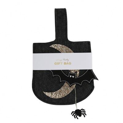 China Black Felt Fabric Bats Decor Party Supplies Halloween Decoration Halloween Candy Bag for sale