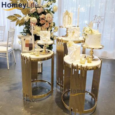 China Modern popular wedding gold cake table centerpieces for wedding table for sale