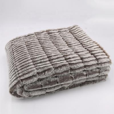 China Anti-pilling Luxury Blanket Faux Fur Throw Blanket For Decoration Jacquard for sale