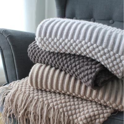 China Wholesale High Quality Big Folded Cable Knit Throw Blanket With Fringes for sale