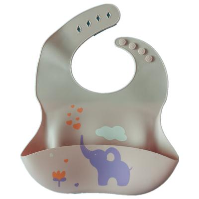 China Custom Logo Custom Silicone Baby Bibs Wholesale BPA Free Silicone Food Grade Feeding Bib for sale