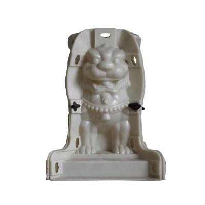 China Home/garden/hotel decoration plastic concrete molds of new design lions for decoration for sale