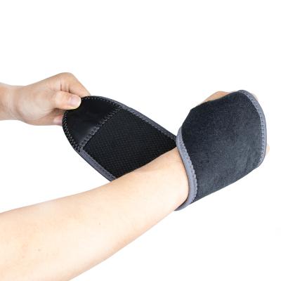 China Universal Wholesale High Quality Lightweight Adjustable Hand Fitness Sports Wrist Support Brace for sale