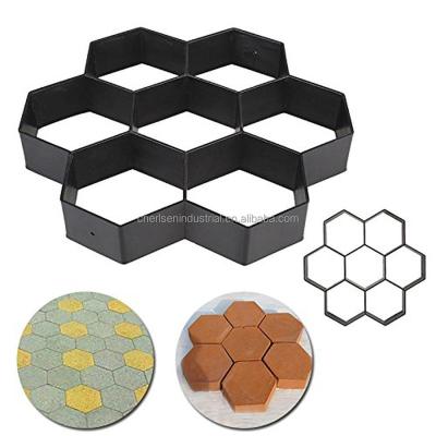 China Hot Selling 2021 Durable Plastic DIY Garden Mold Yard Garden Pathway Dipping Mold Concrete Block Walking Mold for sale