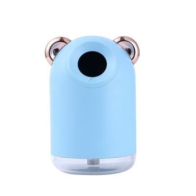 China Facial Skin Moisturizing 2021 Mini Portable Atomizer Usb Air Humidifier For Hotel Car Home School for sale