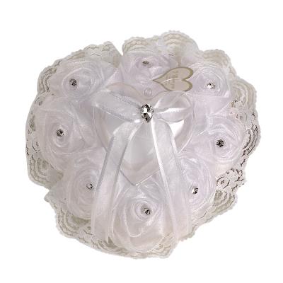 China Unique Romantic White Gauze Lace Wedding Ring Pillow Cushion Bearer Heart Shape With Floral Elegant Satin Ring Box For Beach Wedding Ring Holder for sale