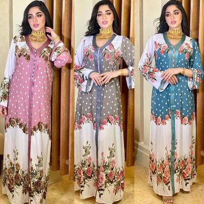 China Middle East Women's Muslim Kaftan Dress 3D Embroidery Floral Print Abaya Dress Arabic Evening Long Dresses for sale