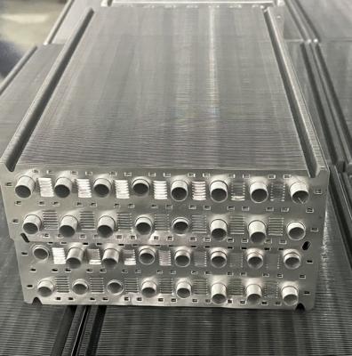 China Auto-Aluminium-Kühler Aluminium-Lkw-Kühler Rund-Aluminium-Rohr 3103 Φ9.6mm zu verkaufen