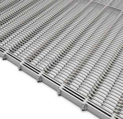 China 304 Stainless Steel Eye Plate Fire Resistant Flex Wire Mesh Conveyor Belt Link for sale