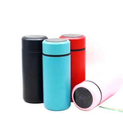 China Factory Hot Selling Cheap Vacuum Flasks PORTABLE Stainless Steel Wall Smart LED Temperature Display Lid Water Bottle Dual Flasks for sale