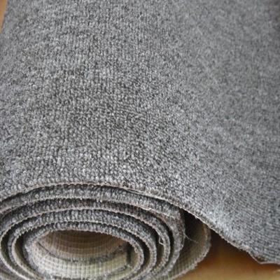 China Anti Dust PP Tier Loop Pile Plain Gray Color Wall To Wall Tufted Carpet for sale