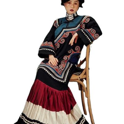 China China Ethnic Minority Costumes Sets Lunaric YI Nationality Minority Group Women's Clothing Traditional Chinese Ethnic Girls' Dress for sale