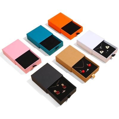 China Custom Logo Luxury Paper Gift Boxes Recyclable Packaging Magnetic Closure Folding Boxes for sale