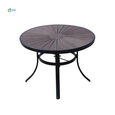 China Durable Modern Outdoor Dining Table Cast Aluminum Waterproof Outdoor Garden Patio Table for sale