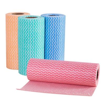 China OEM 50PCS Kitchen Towel Eco-Friendly Child Safe Nonwoven Disposable Roll for sale