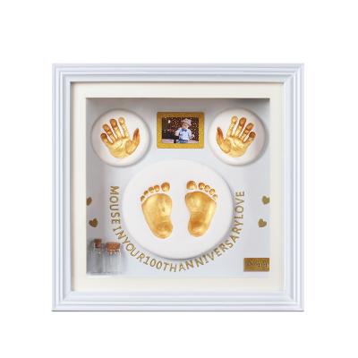 China Modern Simplicity Hand and Footprint Photo Frame Newborn One Year Old Baby Handprint and Footprint Photo Frame for sale