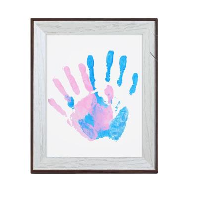 China Modern Simplicity High Quality Simple Photo Frame Density Board Photo Frame Baby Handprint Photo Frame for sale