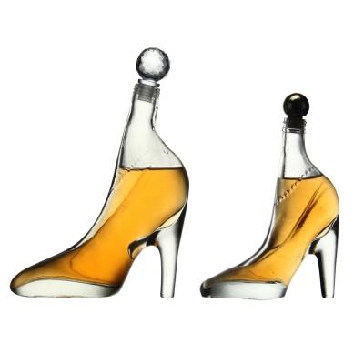 China Cheap Wine Vodka Factory Hand Blown Borosilicate 200ml Mini High-Heel Shaped Wine Glass Bottle for sale