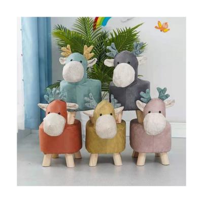 China Handmade Creative Modern Children's Stool Solid Wood Changing Stool Animal Chair for sale