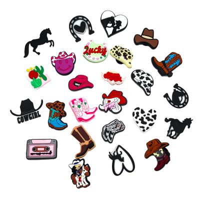 China Shoe Charm Croc Shoe Charms Western Pink Lucky Cowgirl Cowgirl Cowboy Hat Texas Slogan PVC Shoe Horseshoe Charms Boots For Croc for sale