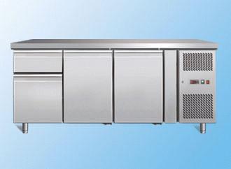 China R134a Refrigerant Under Bench Fridge For Display Single - Temperature GN3120TN for sale