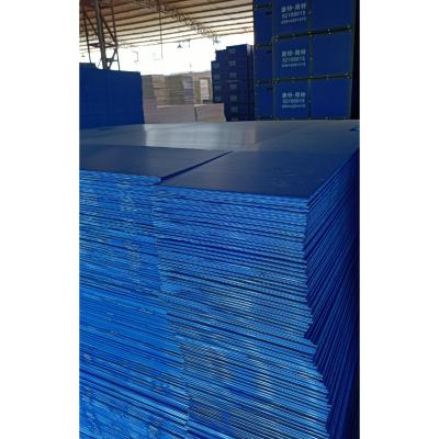 China PVC Polycarbonate Blue Color PP Corrugated Sheet Heat Marked Hollow Sheets for sale