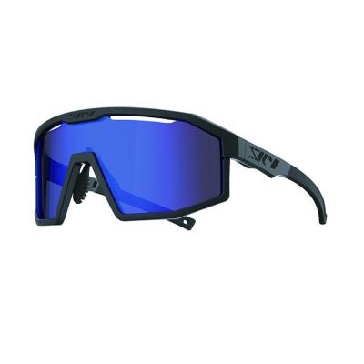 China Flexible lightweight cycling sunglasses with protective UV coating for sale