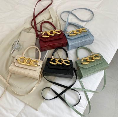 China Fashion candy color high quality handbags for wom luxury luxury shoulder clips handbags ladies for sale