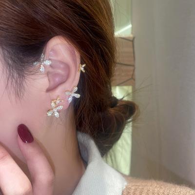 China Trendy Gold Crystal Ear Clips Without Piercing Fashion Flower Earring Cuff For Women for sale