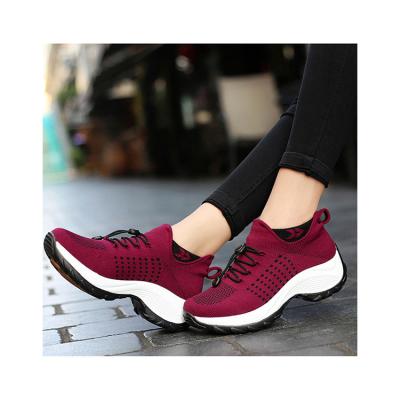 China Hot-produced PU latest version female running sport shoes for sale