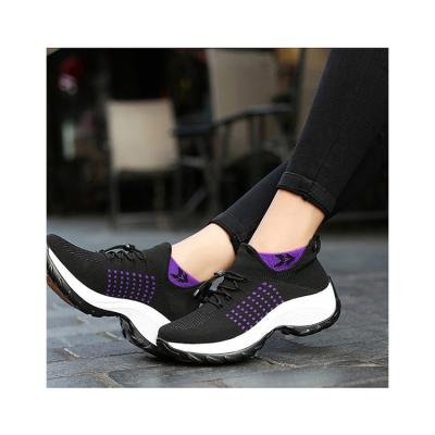 China Best Selling High Quality PU Action Sports Running Shoes Fashion Sneakers for sale