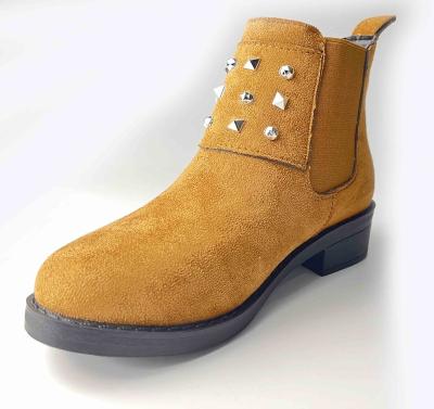 China Leather Hunting Boots PU Chelsea Boots Hot Selling Fashion Trend Low Heel Boots For Women for sale