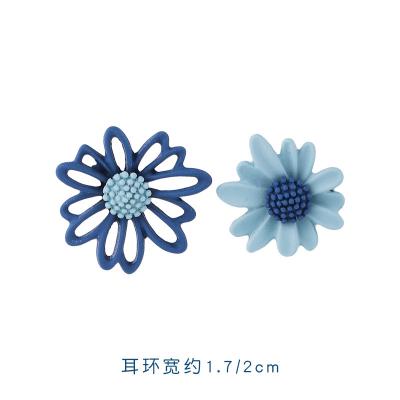 China MISSNICE FASHIONABLE new needle silver popular haze blue earrings net temperament red and blue simple girl earrings soft earrings for sale