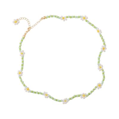 China FASHIONABLE Green Flower MISSNICE Beaded Necklace Design Smelling Small Millet Pearl Neck Chain 2022 New Clavicle Chain for sale