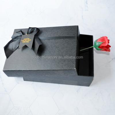 China Lid And Base Handmade Paper Box Custom Fashion Cardboard Gift Boxes for sale